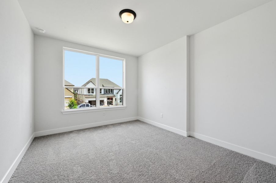 Spacious, unfurnished interior of a new home in Provence, Austin (Image 26).