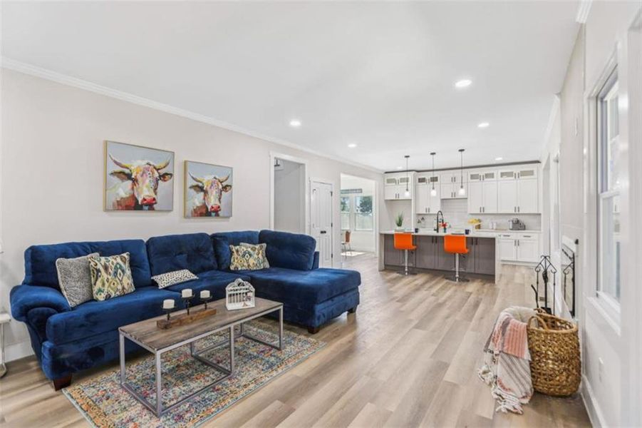 Furnished interior view inside a new home in , Atlanta (Image 9).