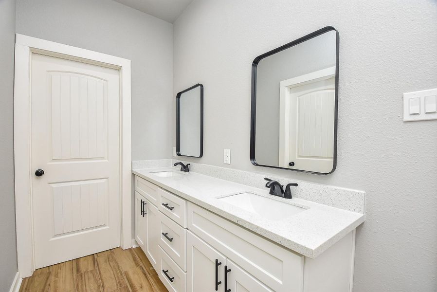 Image 19 of a home in .