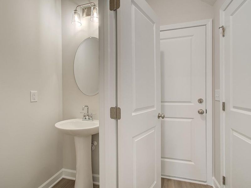Furnished interior view inside a new home in Cherokee Township, Acworth (Image 12).