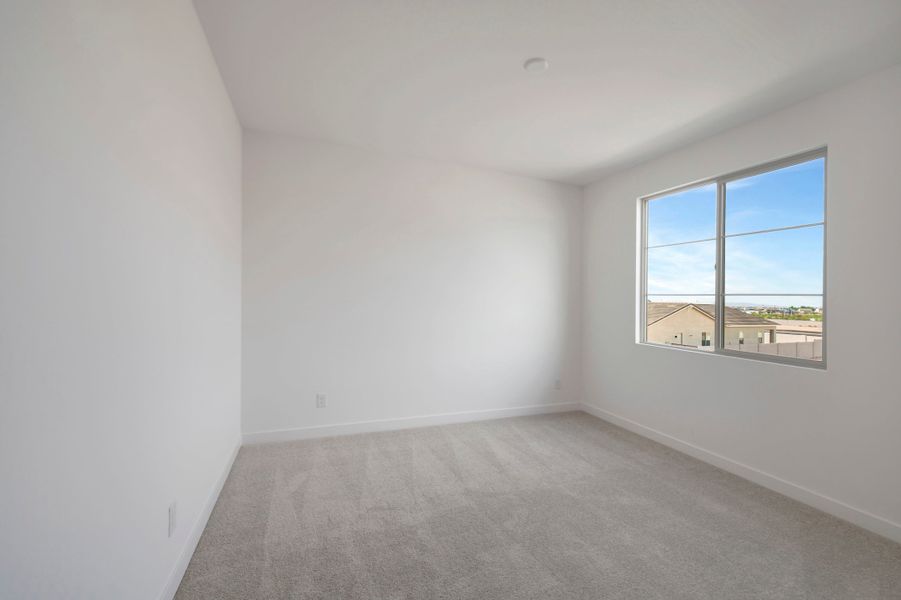 Spacious, unfurnished interior of a new home in Soleo, San Tan Valley (Image 46). Spacious, unfurnished interior of a new home in Soleo, San Tan Valley (Image 46).