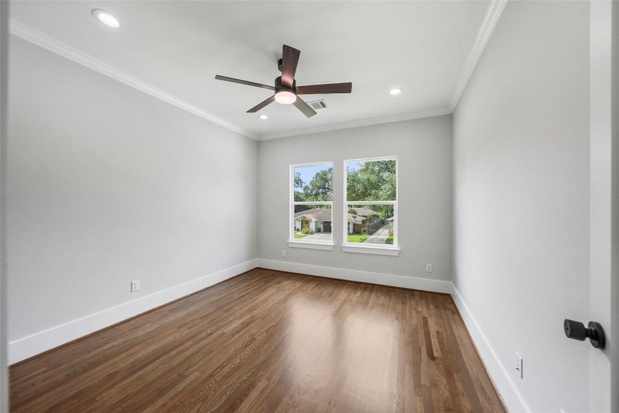 Spacious, unfurnished interior of a new home in , Houston (Image 19).