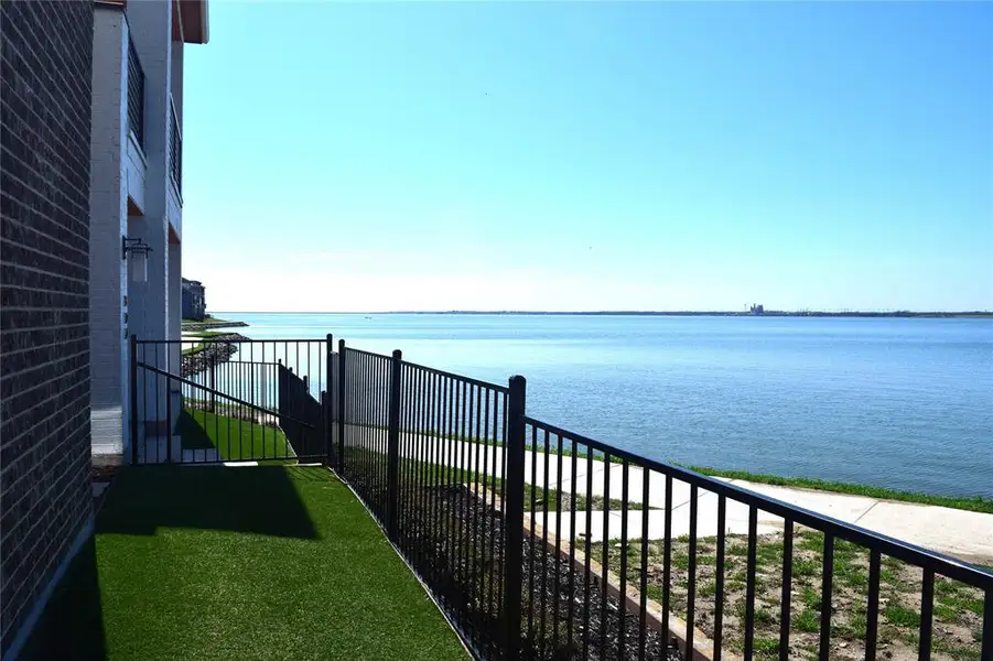 Exterior details and patio area of a home in , Rowlett (Image 3).