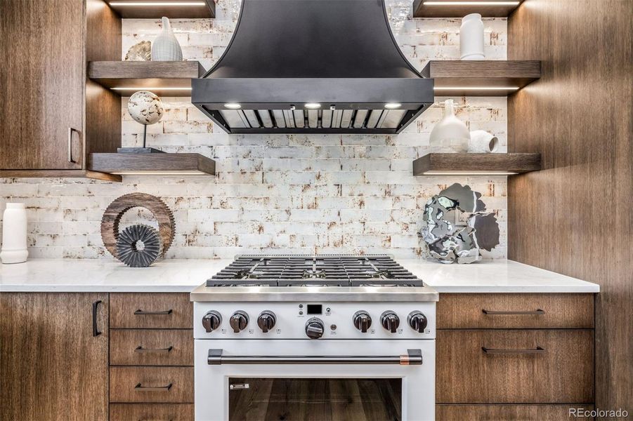 Furnished interior view inside a new home in , Breckenridge (Image 3).