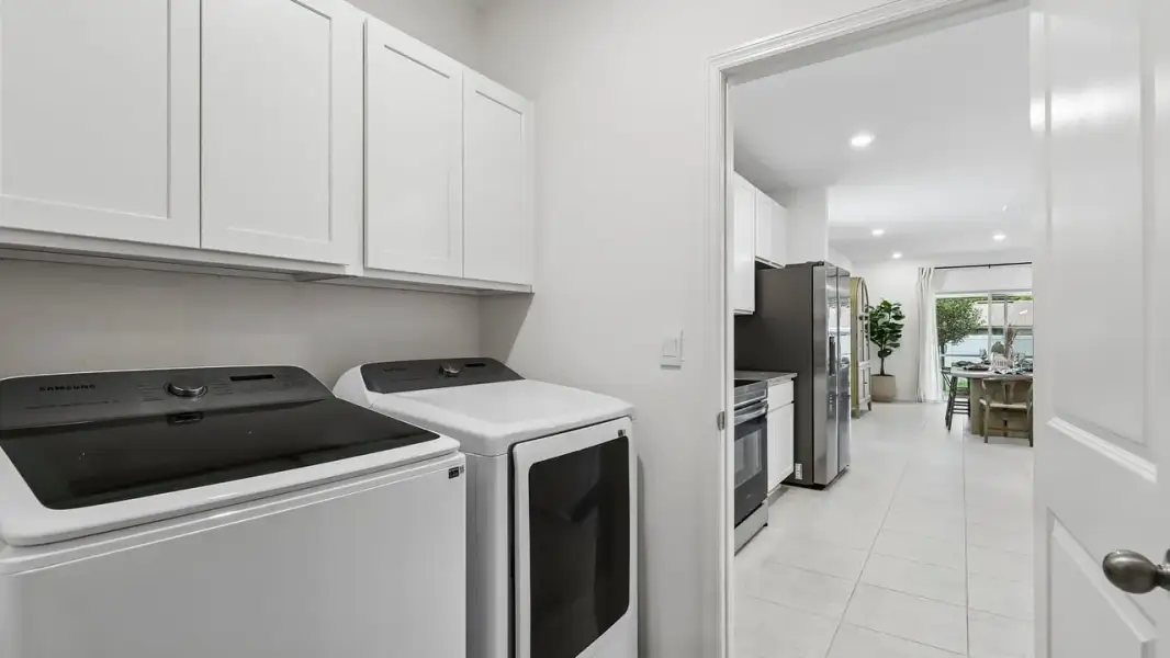 Representative furnished interior of a home built from the Maple by Maronda Homes in Cassie Oaks, Jacksonville (Image 27).