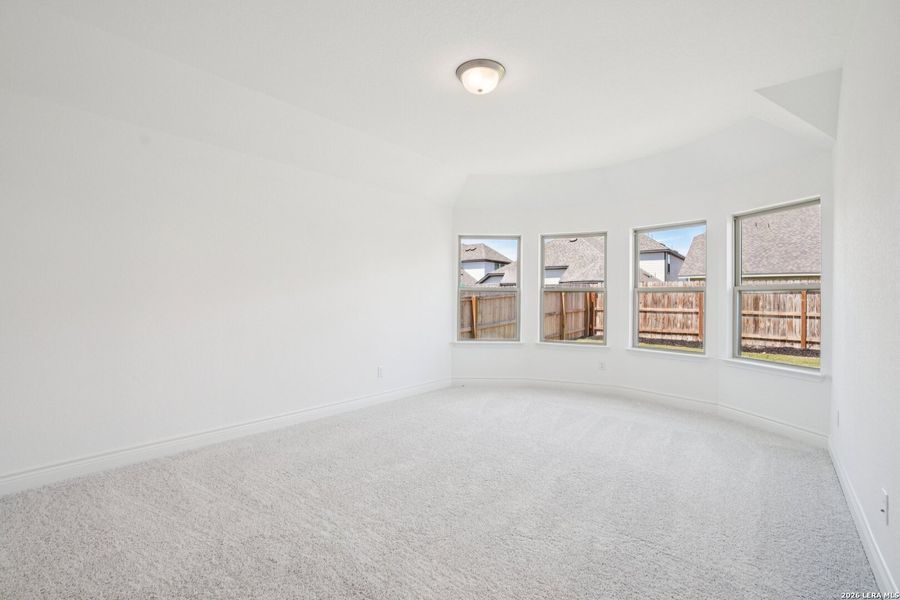 Spacious, unfurnished interior of a new home in , New Braunfels (Image 20).