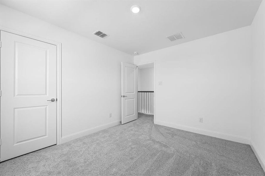 100 North Sky Drive ~ Ready Now 100 North Sky Drive ~ Ready Now