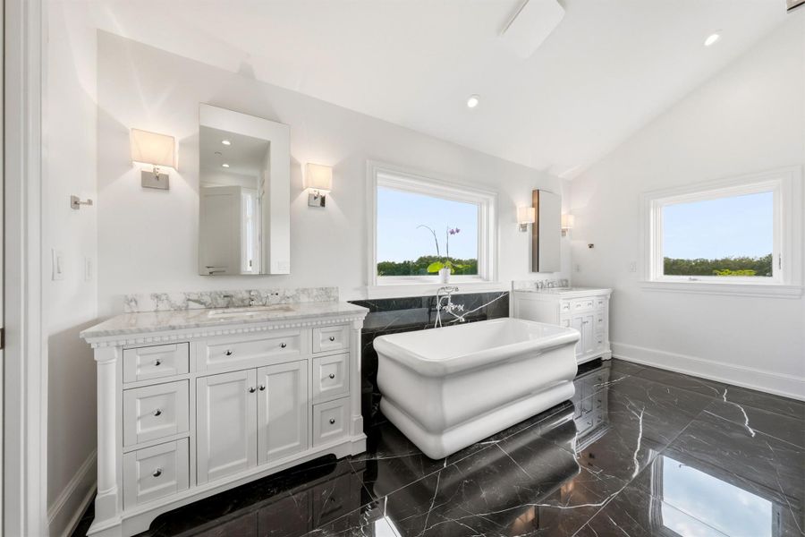 Image 38 of a home in .