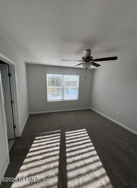 Spacious, unfurnished interior of a new home in , Jacksonville (Image 13).