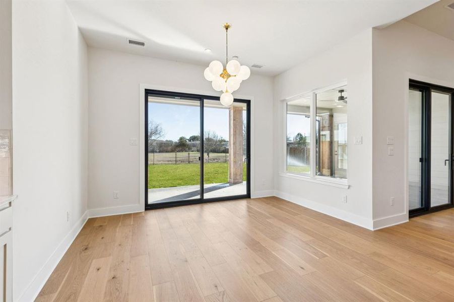 Spacious, unfurnished interior of a new home in , Roanoke (Image 25).