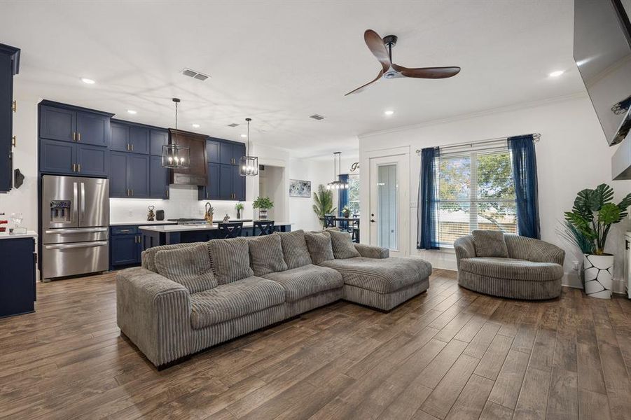 Furnished interior view inside a new home in , Tyler (Image 5).