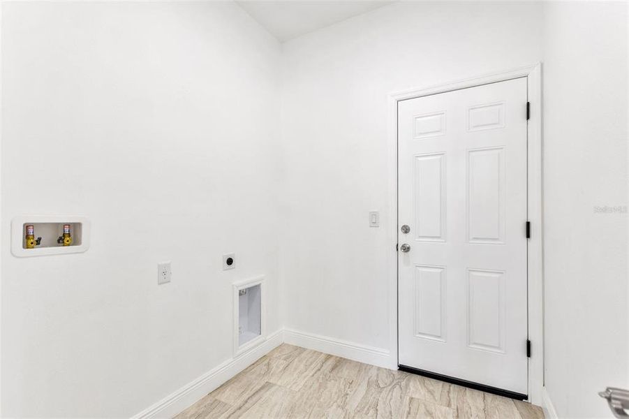 Spacious, unfurnished interior of a new home in , Indian Lake Estates (Image 15).