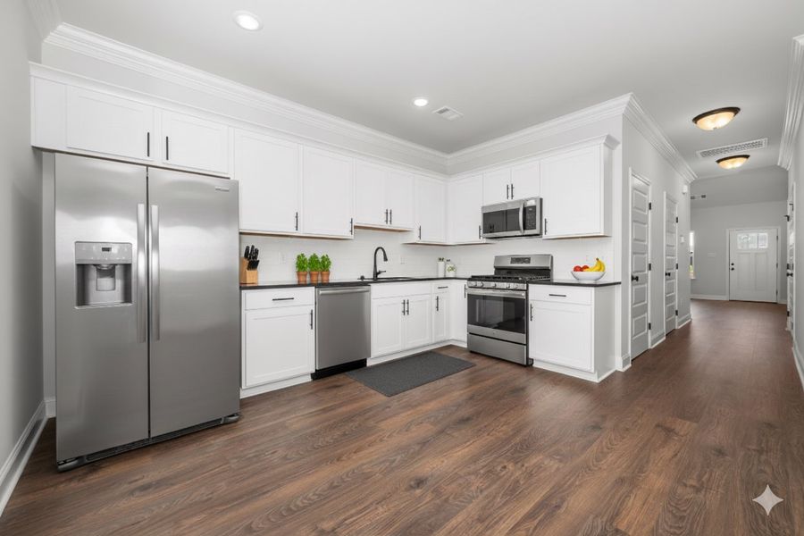 Furnished interior view inside a new home in Saddlebrook, Murfreesboro (Image 5).