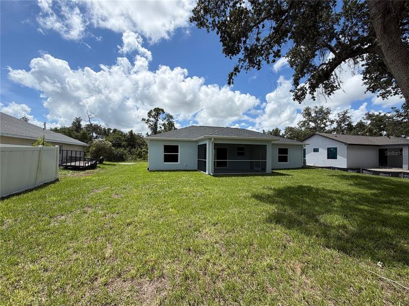 Exterior details and patio area of a home in , North Port (Image 3).