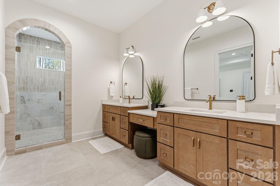 Arched Shower Arched Shower