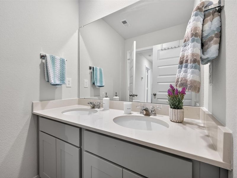 Furnished interior view inside a new home in Lakes at Black Oak, Magnolia (Image 45). Furnished interior view inside a new home in Lakes at Black Oak, Magnolia (Image 45).