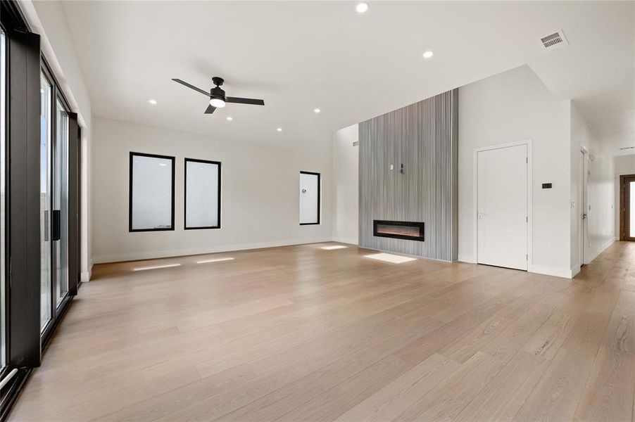 Spacious, unfurnished interior of a new home in , Irving (Image 23). Spacious, unfurnished interior of a new home in , Irving (Image 23).