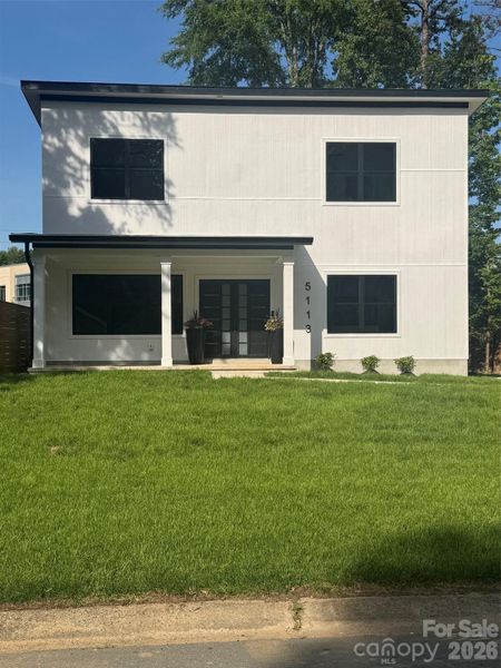 Exterior details and patio area of a home in , Charlotte (Image 3).