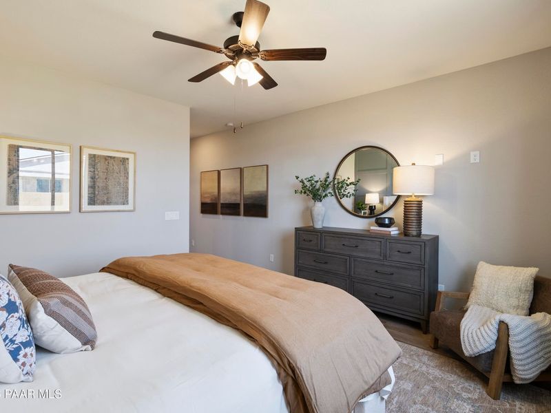 Furnished interior view inside a new home in North Ridge at Pronghorn Ranch, Prescott Valley (Image 33). Furnished interior view inside a new home in North Ridge at Pronghorn Ranch, Prescott Valley (Image 33).