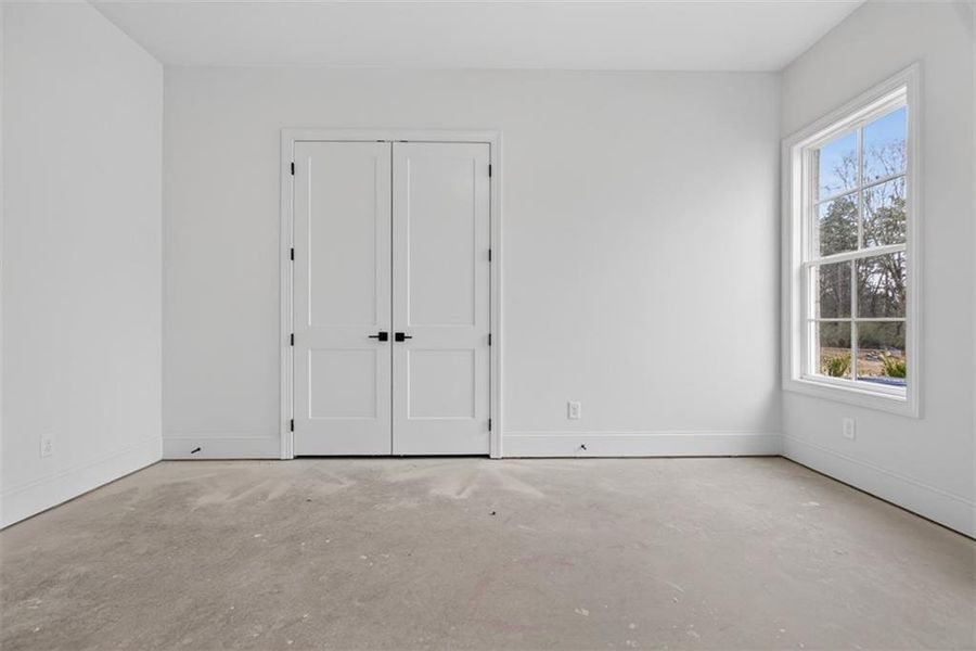 Image 76 of a home in .