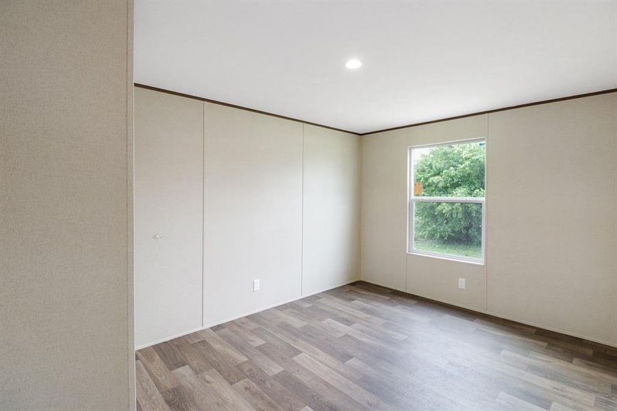 Spacious, unfurnished interior of a new home in , Coleman (Image 21).