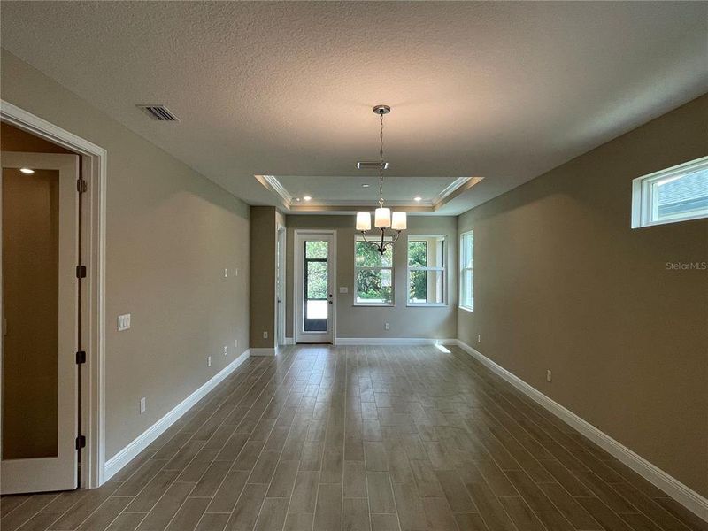 Spacious, unfurnished interior of a new home in Fairway Pointe - 55+ Villa Community, Sun City Center (Image 12).