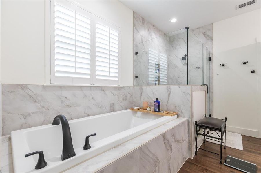 Furnished interior view inside a new home in , Tuscola (Image 26).