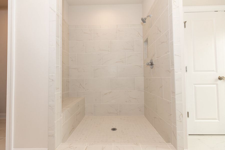 Representative interior finishes for a home built from the The Owens by The Providence Group in Waterhaven, Cumming (Image 22).