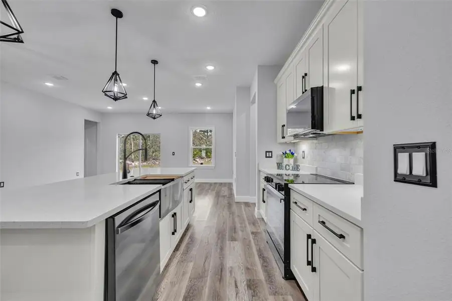 Furnished interior view inside a new home in , Kissimmee (Image 10).