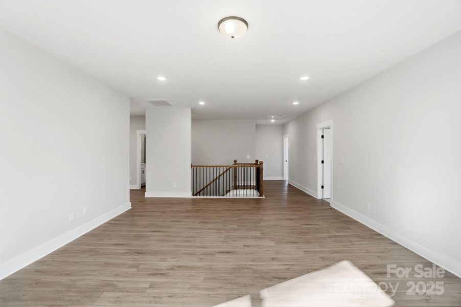 Spacious, unfurnished interior of a new home in Robinson Oaks, Gastonia (Image 26).