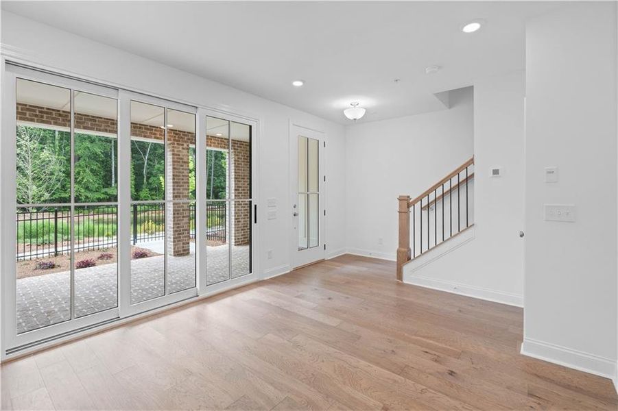 Spacious, unfurnished interior of a new home in Ecco Park, Alpharetta (Image 18). Spacious, unfurnished interior of a new home in Ecco Park, Alpharetta (Image 18).