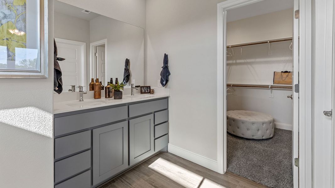 Furnished interior view inside a new home in Eagle Creek, Denton (Image 22). Furnished interior view inside a new home in Eagle Creek, Denton (Image 22).