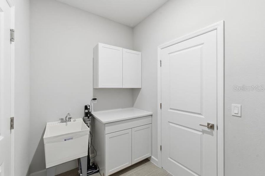 Furnished interior view inside a new home in , Palm Coast (Image 7).