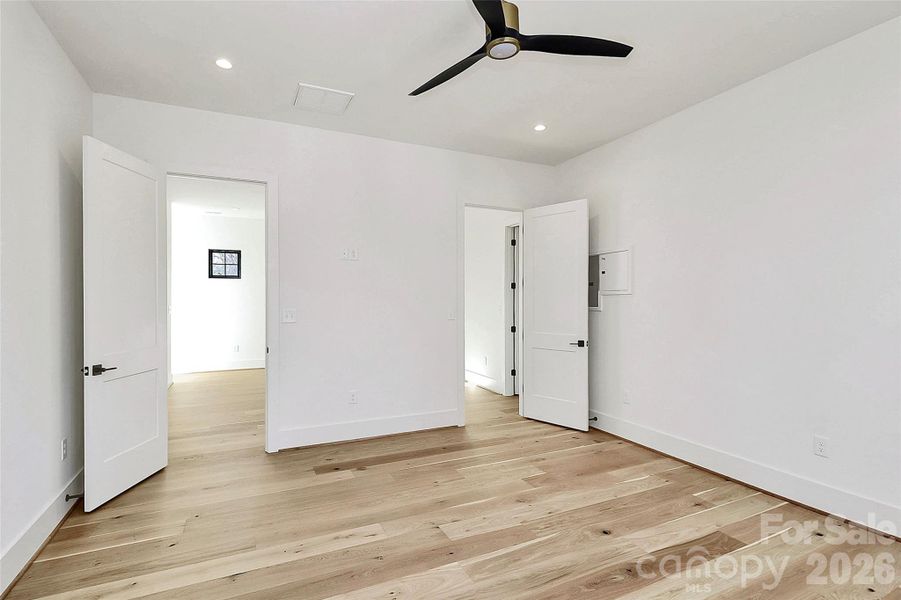 Spacious, unfurnished interior of a new home in , Charlotte (Image 23).