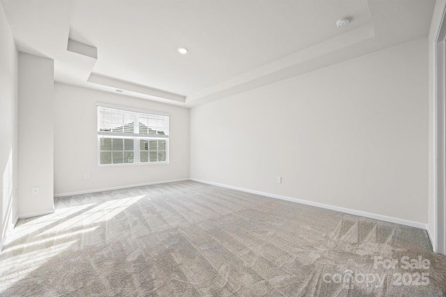 Spacious, unfurnished interior of a new home in , Fort Mill (Image 14).
