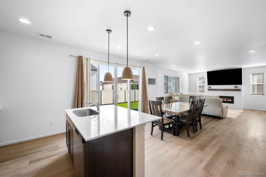 Furnished interior view inside a new home in Thompson River Ranch, Johnstown (Image 31).