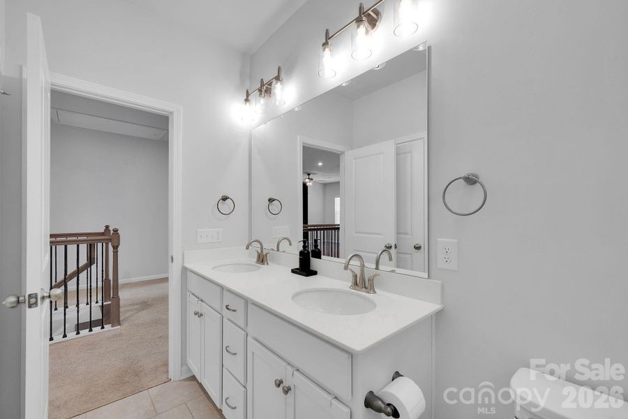 Furnished interior view inside a new home in Clairmont, Charlotte (Image 18). Furnished interior view inside a new home in Clairmont, Charlotte (Image 18).