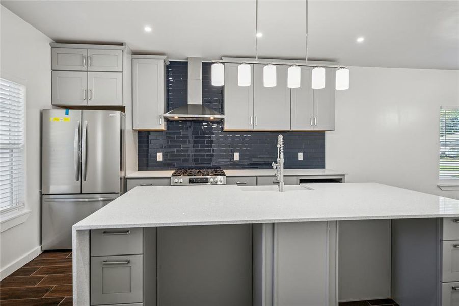 Furnished interior view inside a new home in , Wylie (Image 7).