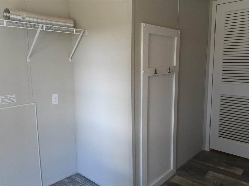 Spacious, unfurnished interior of a new home in , Springtown (Image 7).