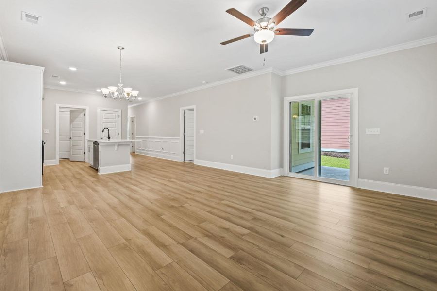 Spacious, unfurnished interior of a new home in White Oak Estates, Conway (Image 25).
