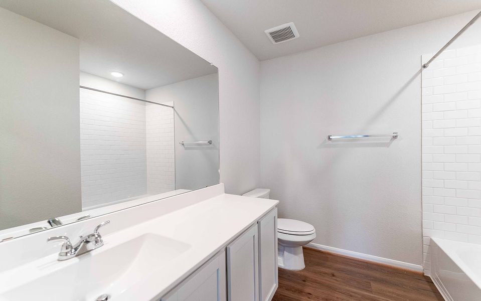 Furnished interior view inside a new home in Grande Estates, Bertram (Image 6).