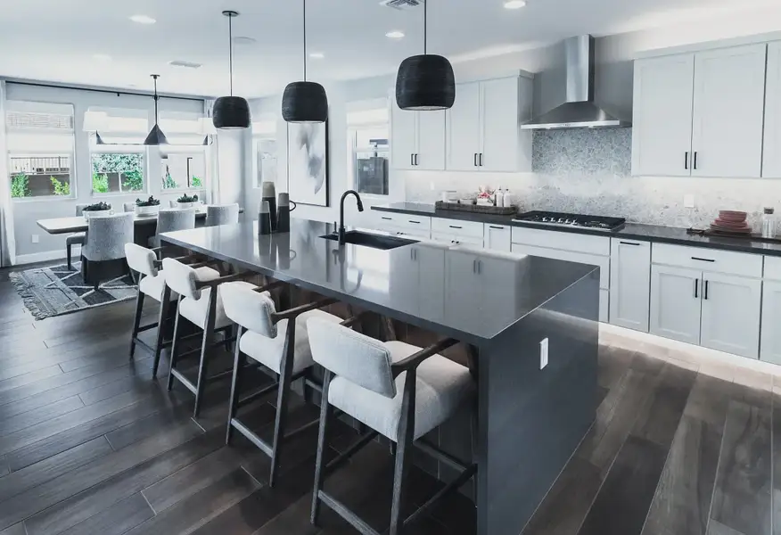 4016 Model Kitchen - 1 of 4 4016 Model Kitchen - 1 of 4