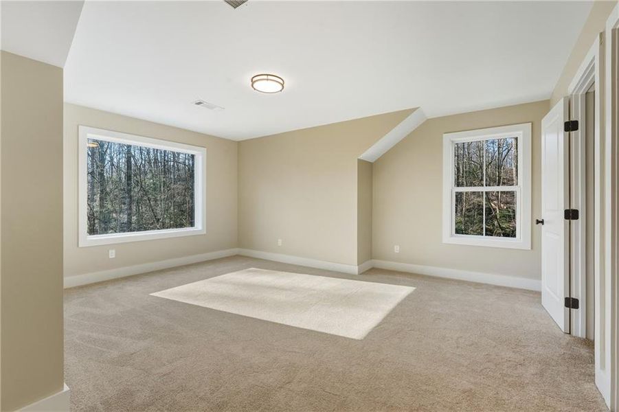 Spacious, unfurnished interior of a new home in , Ellijay (Image 44).