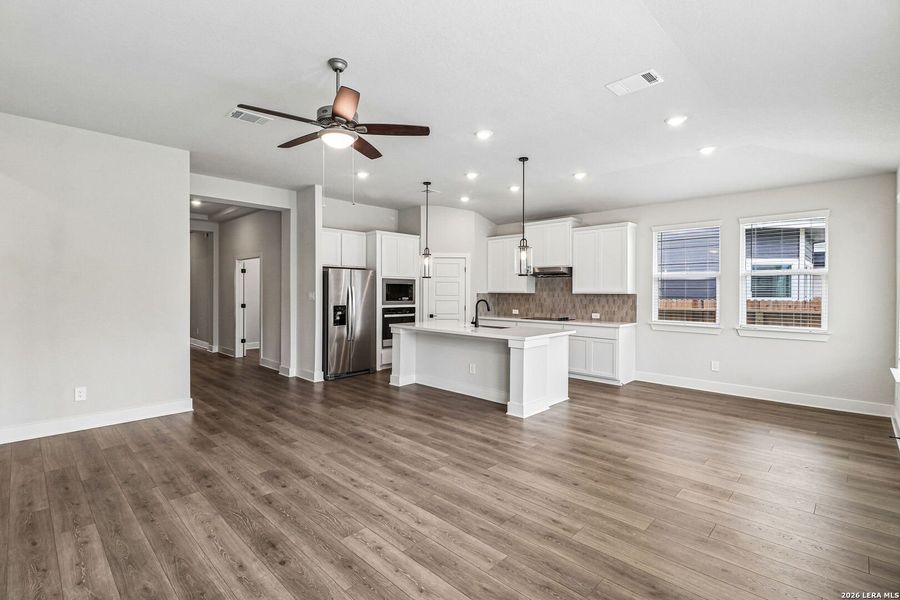 Furnished interior view inside a new home in Estancia Ranch - Classic Series, San Antonio (Image 17).