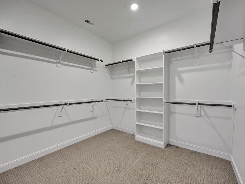 Photo is not of the actual home, but is an inspirational photo of builder’s model home and may depict options, furnishings, and/or decorator features that are not included Photo is not of the actual home, but is an inspirational photo of builder’s model home and may depict options, furnishings, and/or decorator features that are not included