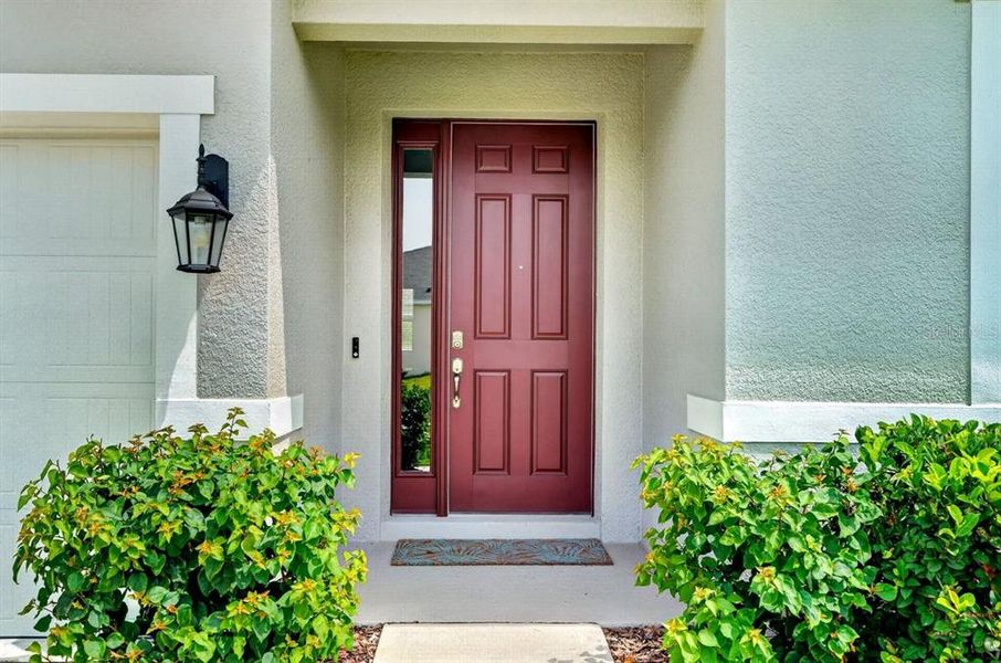 Exterior details and patio area of a home in Archers Mill, Ormond Beach (Image 28).