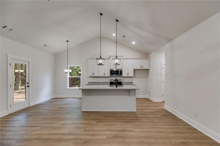 Spacious, unfurnished interior of a new home in , Silver Creek (Image 33). Spacious, unfurnished interior of a new home in , Silver Creek (Image 33).
