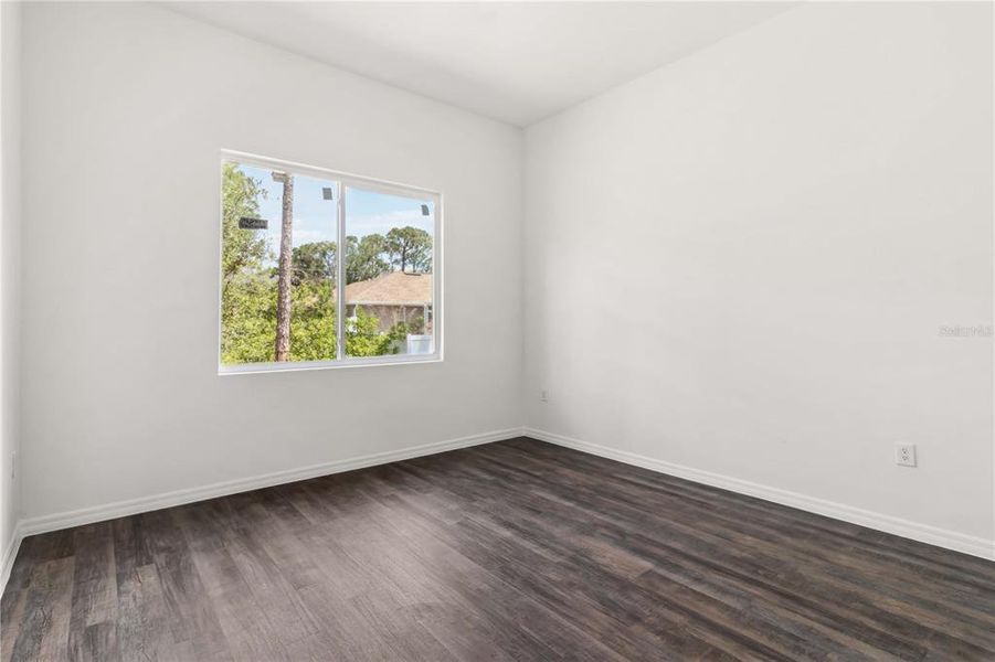 Spacious, unfurnished interior of a new home in , North Port (Image 10).