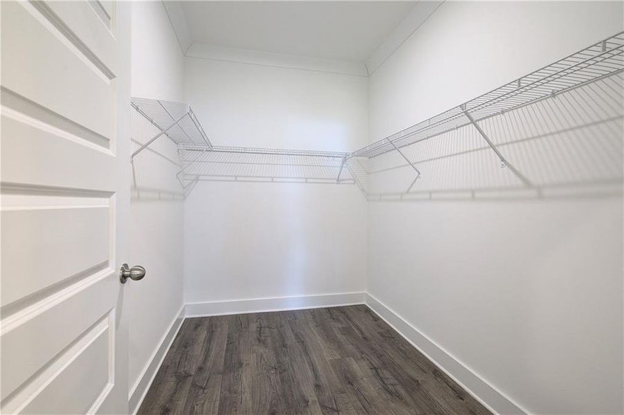 Spacious, unfurnished interior of a new home in , Cartersville (Image 13).