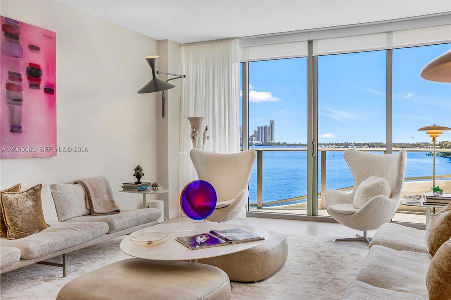 Furnished interior view inside a new home in Onda, Bay Harbor Islands (Image 69).